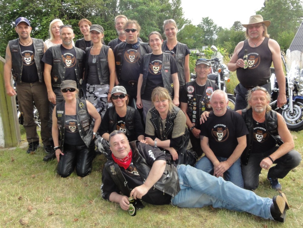 Outriders Jul 2015